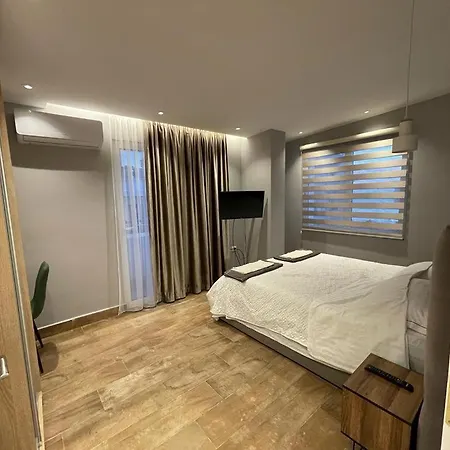 Sevians * Golem (Tirana)