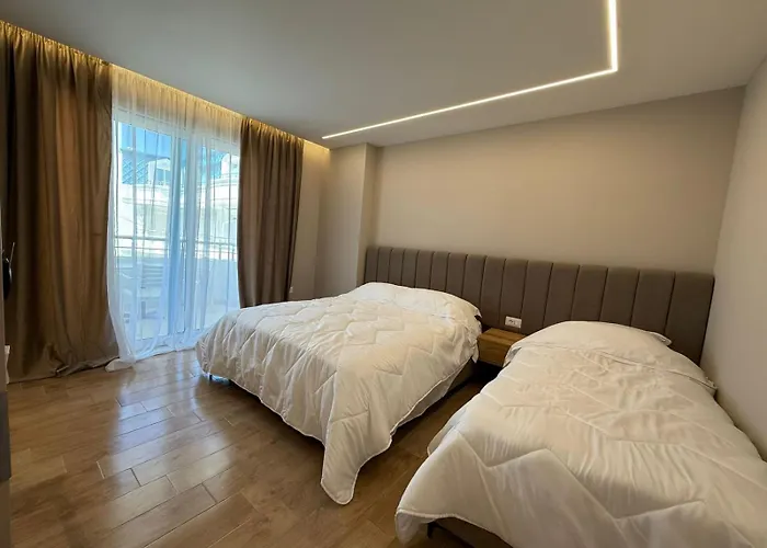 Sevians * Golem (Tirana)