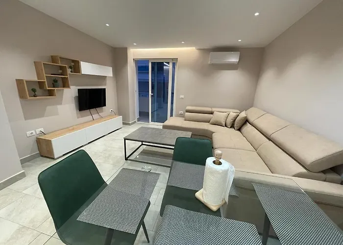 Sevians Apartment